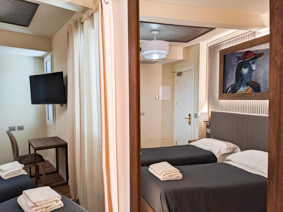 Hotel San Giorgio Tavazzano Buitenkant foto