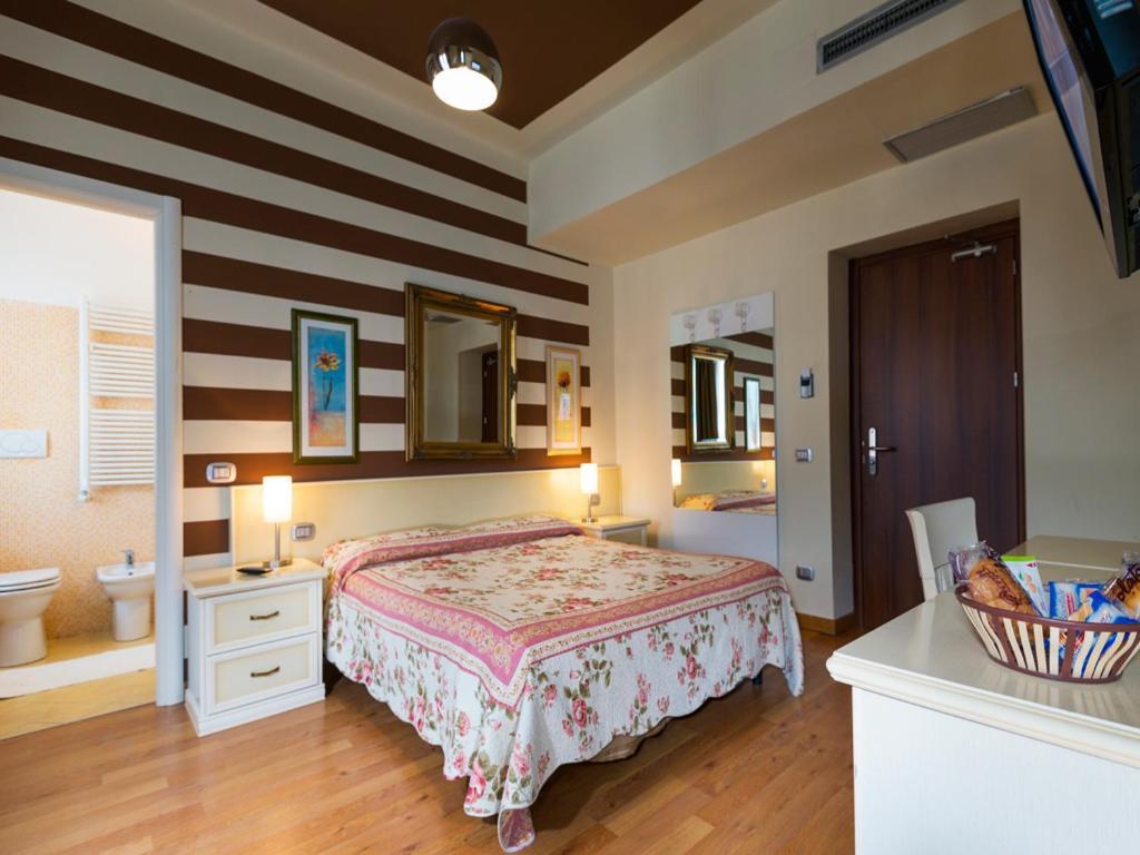 Hotel San Giorgio Tavazzano Buitenkant foto