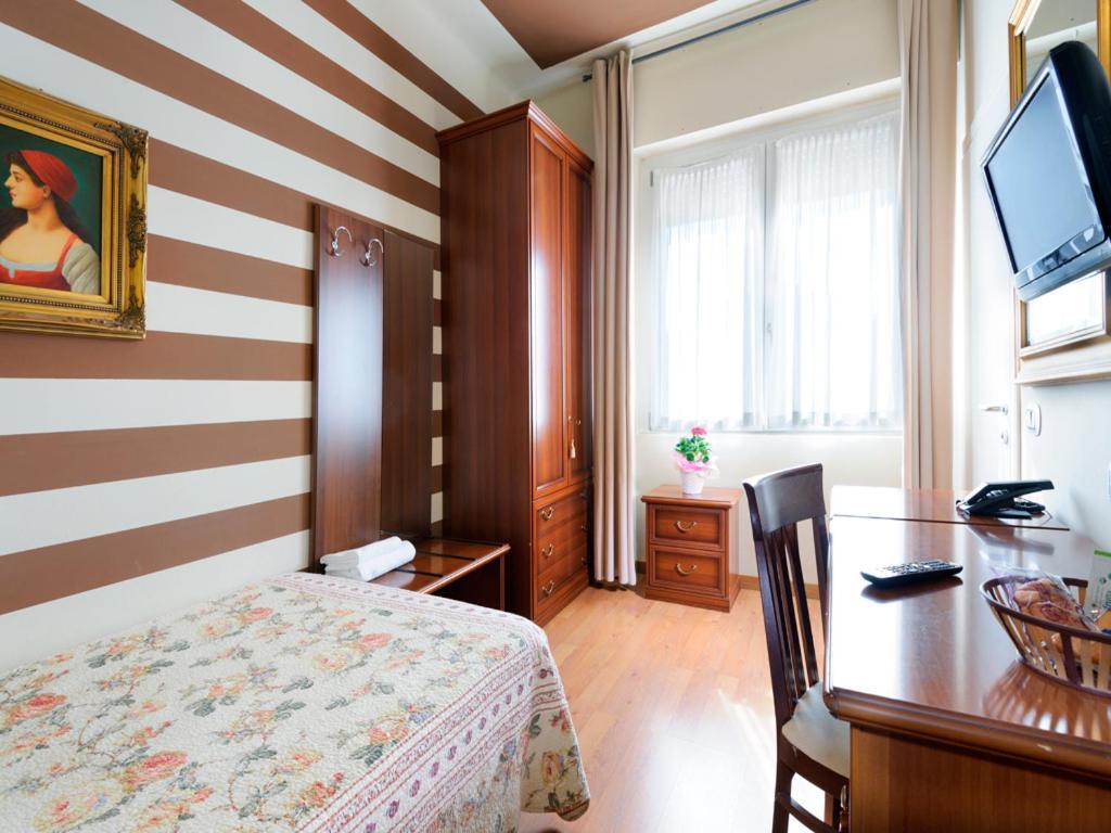 Hotel San Giorgio Tavazzano Buitenkant foto